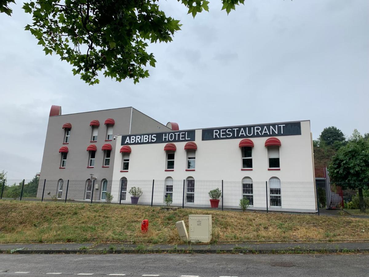 L'Abribis Hotel Firminy Bagian luar foto